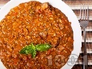 Рецепта Яхния от леща с гъби, бекон и домати от консерва